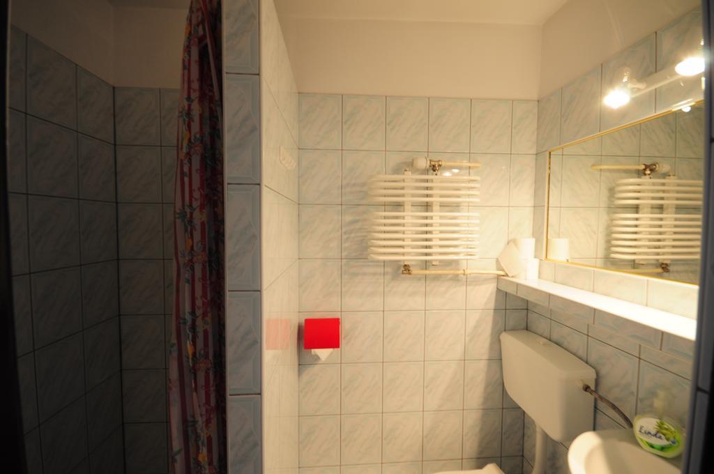 Zajazd Pod Kasztanami Ryn  Buitenkant foto